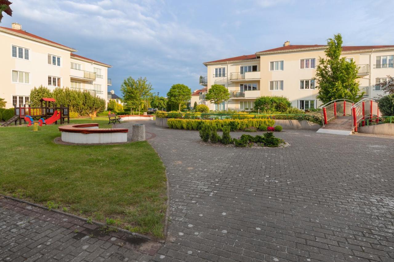 Baltyk Apartment Grzybowo By Noclegi Renters Exterior photo